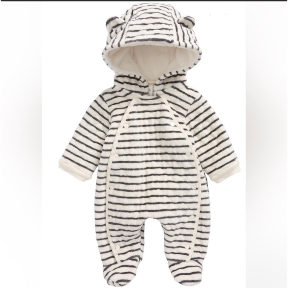 Nordstrom newborn hooded bunting